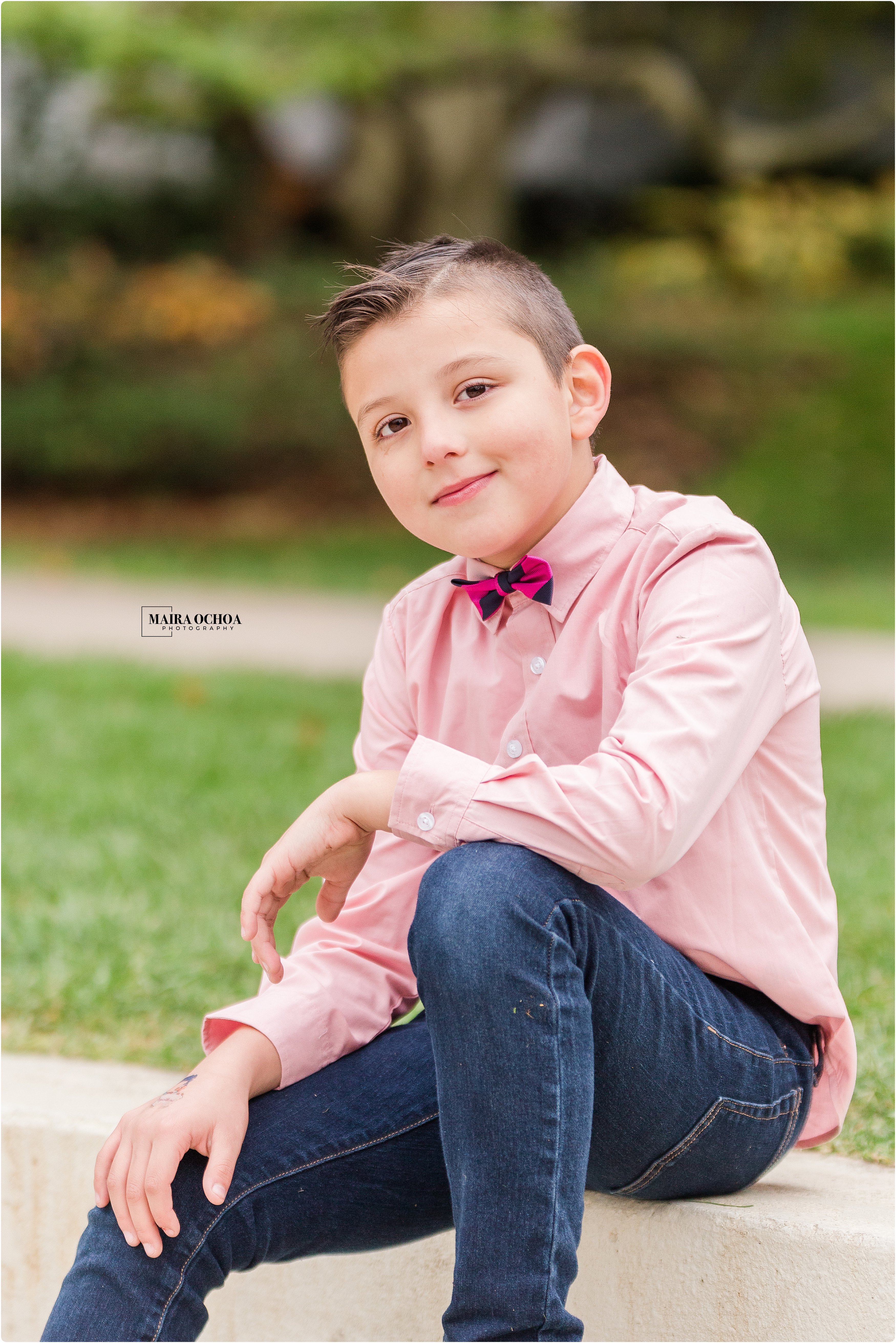 Cantigny Park, Wheaton, IL Family Session, Maternity Session, Children photos, Brothers, Kids, Expecting, Mother and son