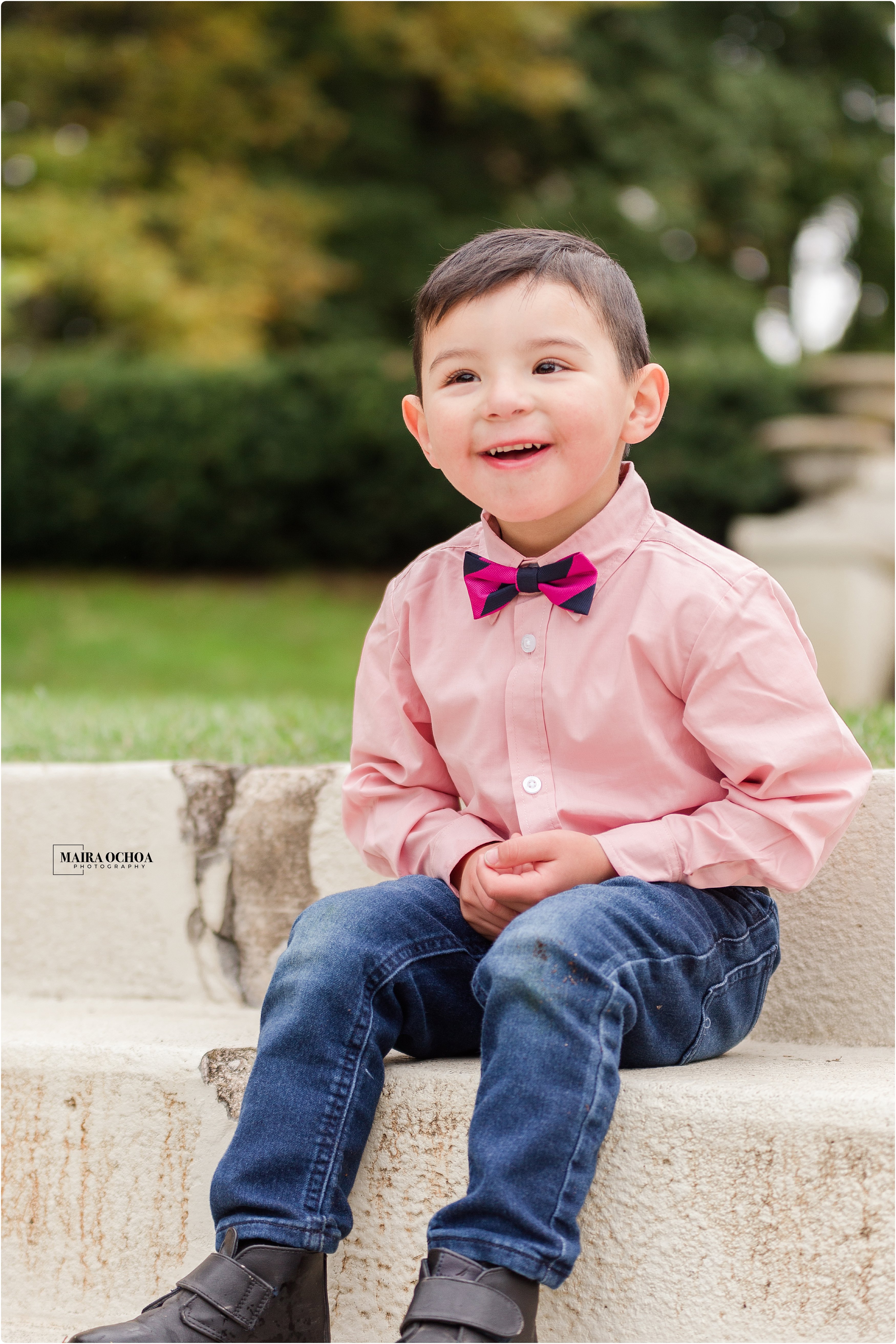 Cantigny Park, Wheaton, IL Family Session, Maternity Session, Children photos, Brothers, Kids, Expecting, Mother and son