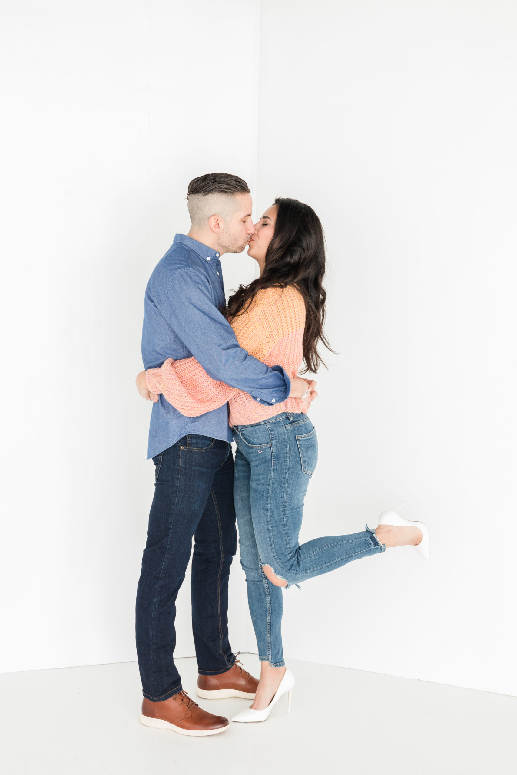 22 date night challenge, couples synergy photo session, Couple session, husband and wife session, love session, Studio Session, Postponing, Coronavirus, COVID-19