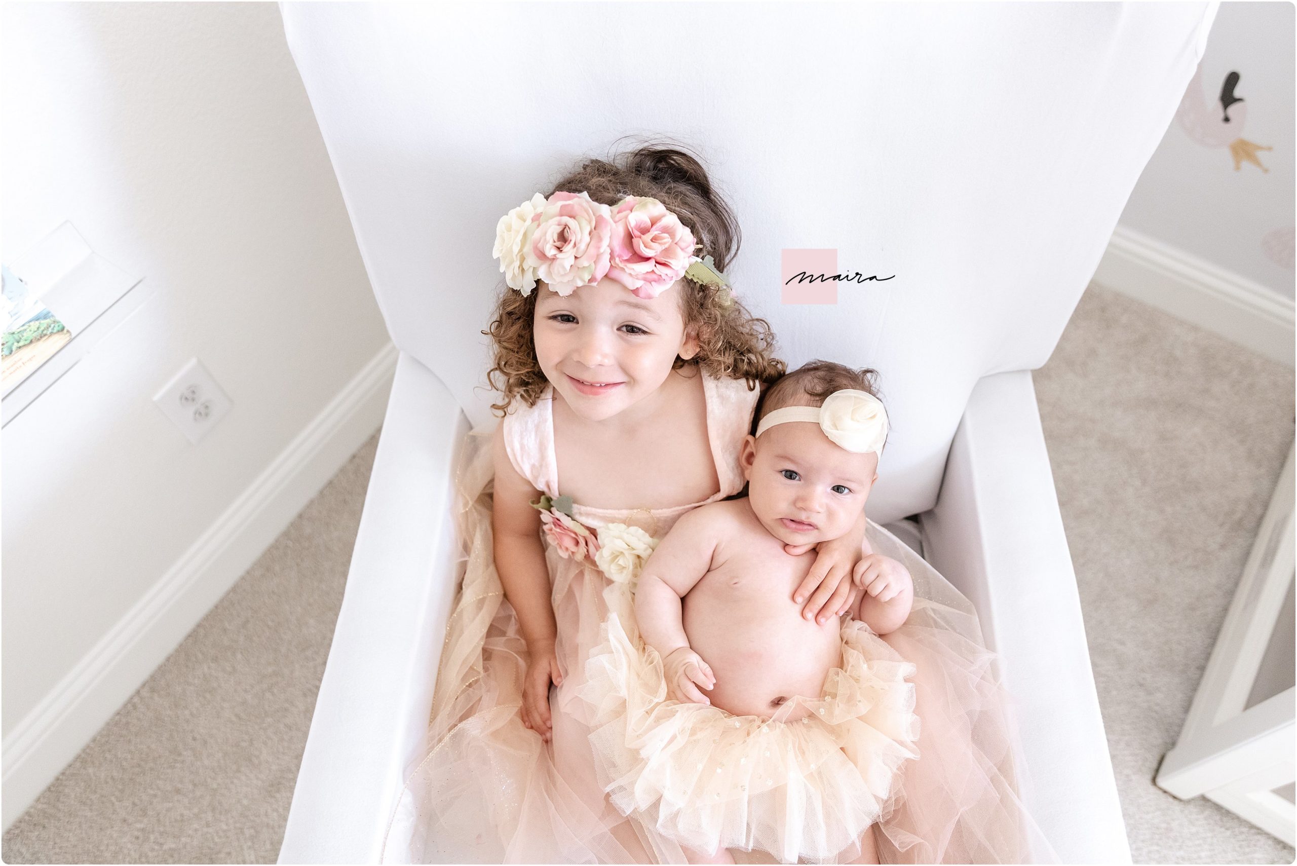 Lifestyle Family Newborn Session, Texas, Travel photography, baby photos, Home session, Mom and baby, Dad and baby, Big sister and little sister photos, nursery photos, mom, dad, family