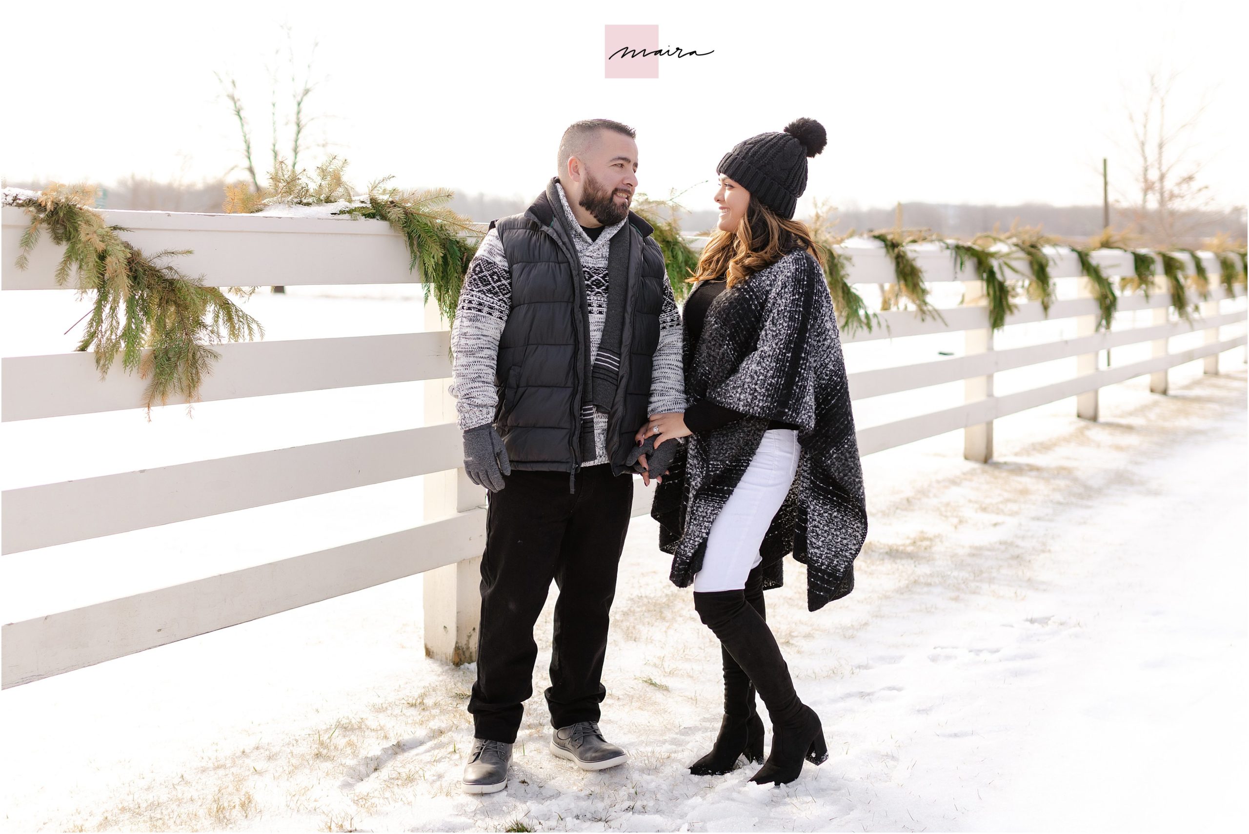 Cute Engagement Session, cute couple, Got engaged on Christmas 2020, Winter engagement photos shoot, Snow, Christmas themed engagement photos