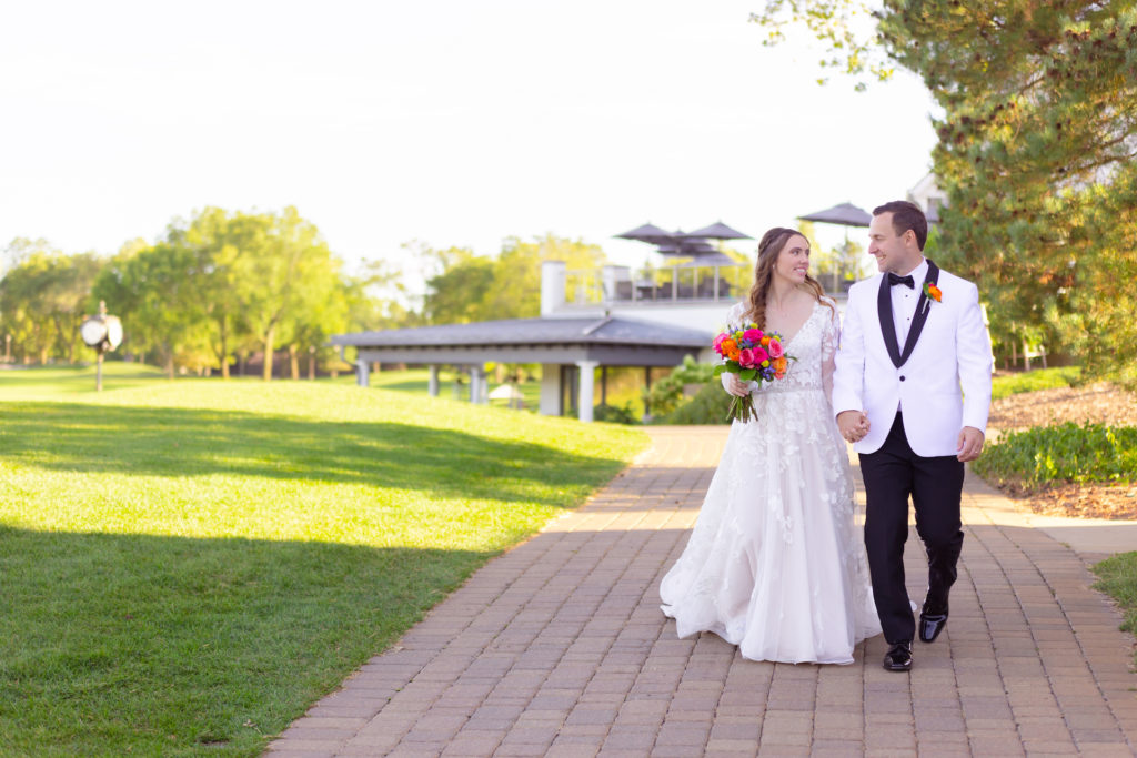 Ruth Lake Country Club, Hinsdale, IL Wedding Bride and Groom and Venue