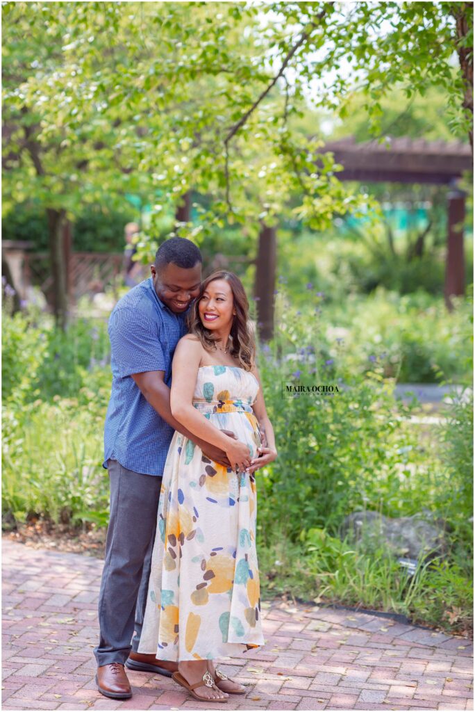 Maternity Photo Session in Independence Grove Forest Preserve, IL