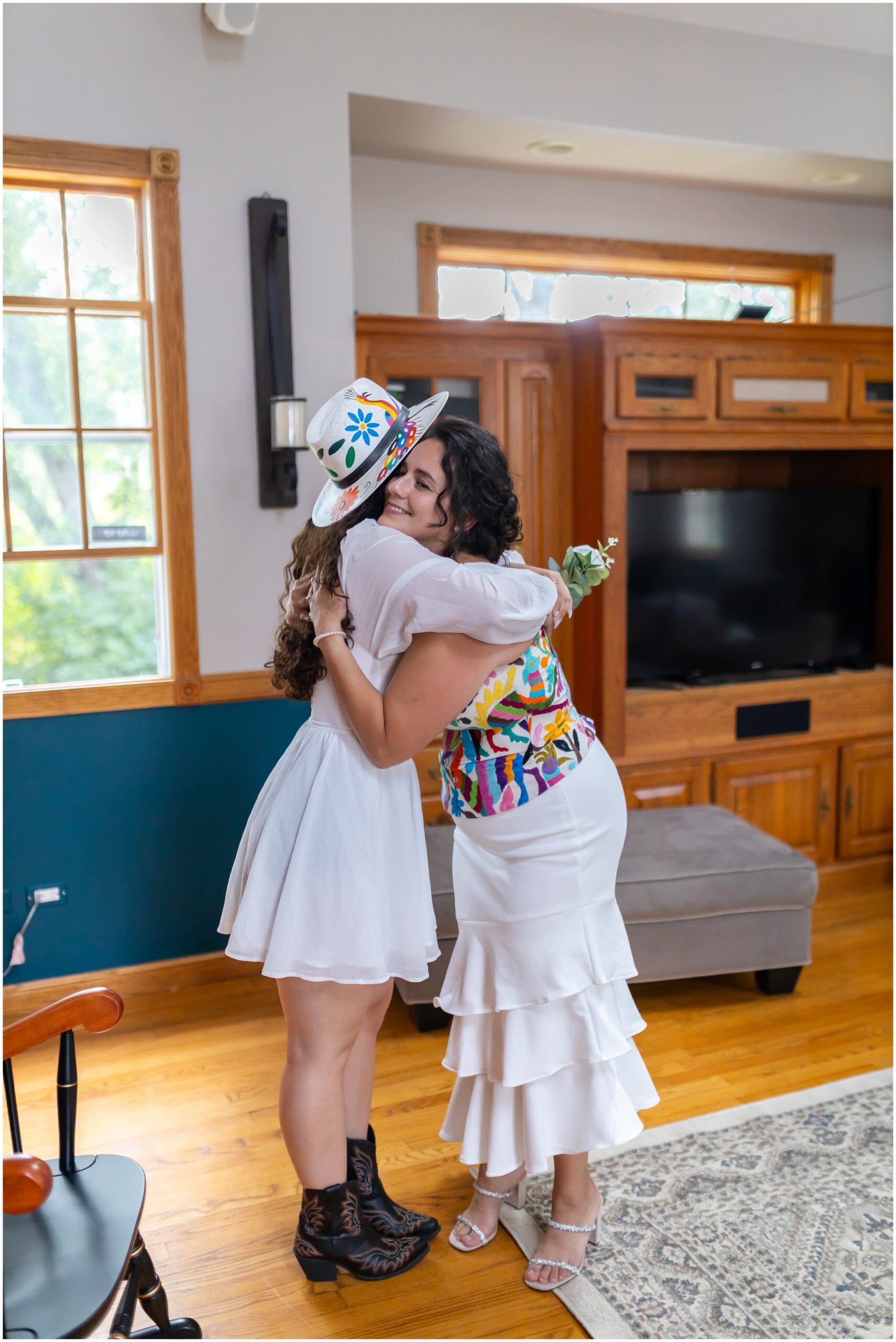Bride getting ready zipper dress hug wedding day Palatine IL
